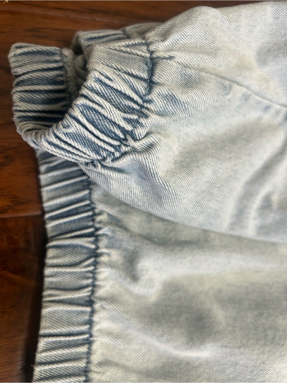 Vestique Light Wash Denim Pullover Top - Picture 4 of 5